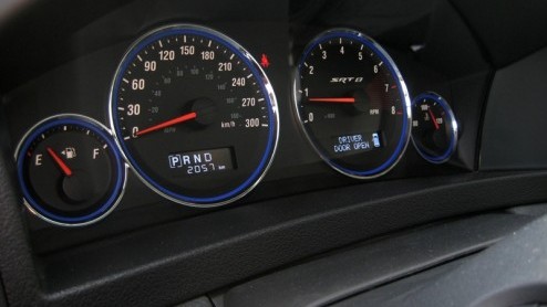 Hoe verantwoord is een Jeep Grand Cherokee SRT8? Als je van bulderende pk's, brutale looks en veel aandacht houdt kun je aan deze Amerikaan geen betere hebben. Uiteraard moet je wel over een dikke por