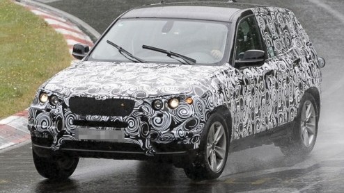 Nu de BMW X1 gereed staat voor introductie, is de aandacht in het spionagecircuit weer gericht op de nieuwe generatie van zijn grote broer X3. We zagen de Beier al eerder in het wild; maar dit keer kw