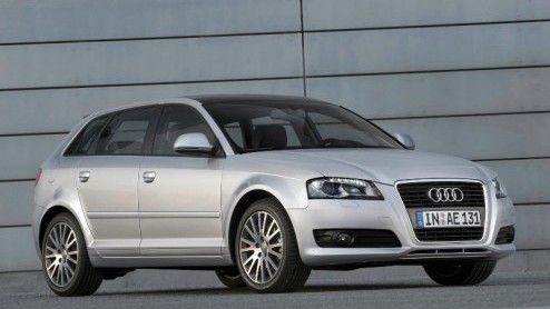 Nog meer klein maar fijn nieuws bij Audi. Onder het mom 'alle beetjes helpen' voorziet meer A3-modellen van recuperatie. Daardoor daalt het brandstofverbruik weliswaar marginaal, maar kunnen wel groen