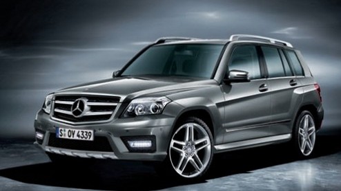 Onder 'druk' van toekomstige wetgeving worden steeds meer nieuwe modellen uitgerust met dagrijverlichting. Dit zijn meestal LED's, vanwege hun zeer lage energieverbruik. Mercedes-Benz heeft onder meer