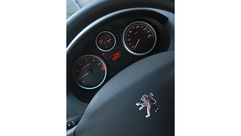 Peugeot heeft succesnummer 206 met de komst van opvolger 207 niet aan de kant gezet. Het merk gaf de compacte Fransoos voor de Zuid-Amerikaanse markt een flinke opfrisbeurt waardoor 206 als 206+ weer