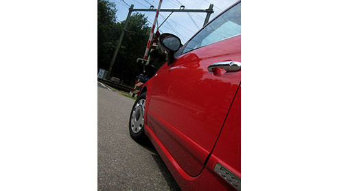 Stilstand is achteruitgang. Of toch niet? De Fiat 500 1.2 met Dualogic en Start&Stop boekt verbruikswinst bij elke stop, zonder er zelf iets voor te doen. Naast een lagere brandstofrekening levert dez