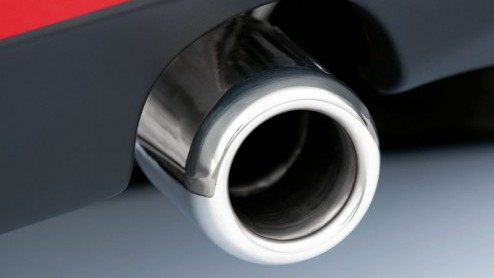We worden altijd een beetje wantrouwig als een automerk ons bij de introductie van een nieuw model alleen met de sterkste versie laat rijden. Dat gebeurde onlangs bij de presentatie van de nieuwe Mini