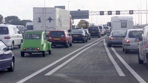 Wellicht dat niet iedereen zich kan vinden in bovenstaande titel, maar volgens de ANWB is de filezwaarte in 2009 toch echt drastisch gedaald ten opzichte van het vorig jaar. En wel met 14 procent om p