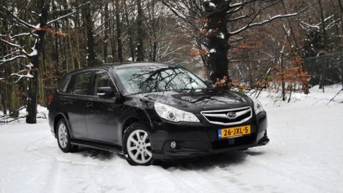 Ons land is de afgelopen periode meerdere malen bedekt geweest onder een flink pak sneeuw. Juist dan blijkt dat onze infrastructuur helemaal niet berekend is op dergelijke weersomstandigheden. Het ope