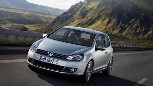 De autoverkopen beginnen dit jaar met een leuke plus. Afgelopen maand werden er 12% meer orders genoteerd, en bleef de teller steken op 62.899 autos. Volkswagen, Toyota en Ford gingen aan kop, het me