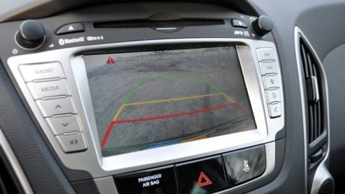 Met de Tucson heeft Hyundai jaren lang het compacte SUV-segment aangevoerd. Na zes jaar trouwe dienst vond de Koreaanse fabrikant het de hoogste tijd voor een opvolger. Zou het Hyundai met de modern g