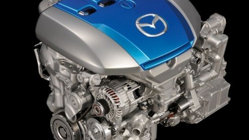 De Japanse merken Toyota en Mazda hebben onlangs elkaar de hand geschud. Mazda krijgt de beschikking over de hybridetechnologie van de Prius om zelf in 2013 een eigen hybride auto op de markt te breng