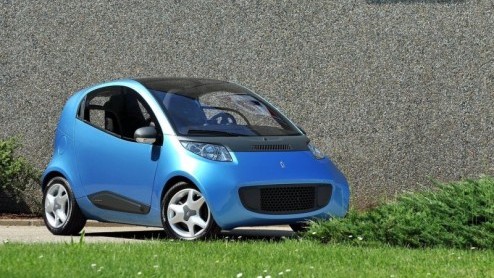 De Italiaanse ontwerpstudio Pininfarina viert haar 80 jarig bestaan op een bijzondere manier met de onthulling de NIDO EV; een compacte tweezits stadsauto met elektrische aandrijving. Naast deze NIDO