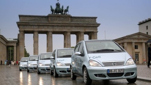 Daimler en het Chinese BYD hebben een contract getekend voor de oprichting van een joint venture onder de naam Shenzhen BYD Daimler New Technology voor de ontwikkeling van een elektrisch aangedreven a