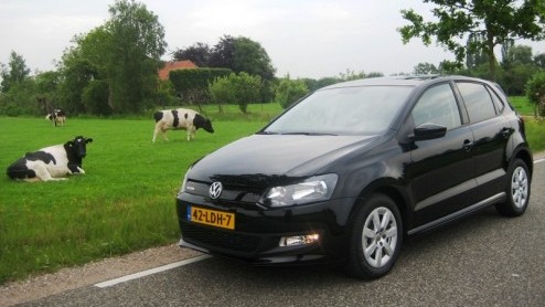 De statistieken van de autoverkopen over de maand juni zijn bekend. Doordat grenswaarden van CO2-uitstoot voor fiscaal voordeel vanaf juli zijn aangescherpt, werden er op het laatste moment nog extra