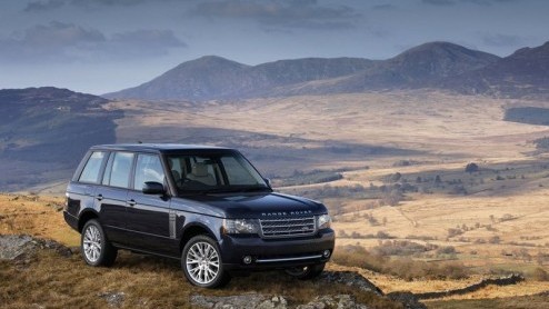Met ingang van dit najaar heeft Range Rover een nieuwe aandrijflijn voor haar befaamde topmodel beschikbaar. Het is de splinternieuwe 4.4 TDV8 biturbodieselmotor met liefst 313 pk en achttrapsautomaat