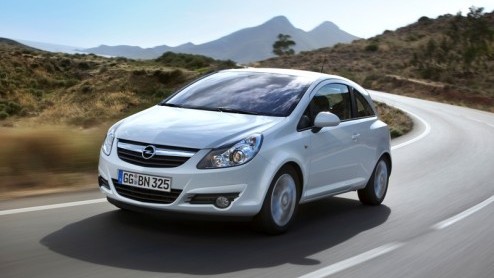 Dit najaar introduceert Opel start/stop-techniek op de Corsa 1.3 CDTI en Agila 1.2. Tegelijkertijd worden de modellen bijgeschoold voor de strenge Euro5-emissienorm. Volgend jaar moet de brandstof bes