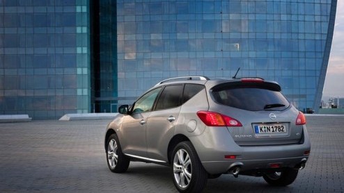 Tegelijkertijd met de introductie van de Nissan Juke lieten de Japanners ook de Murano met dieselmotor debuteren. Ondanks het feit dat deze variant niet naar Nederland komt, is er wel nieuws onder de