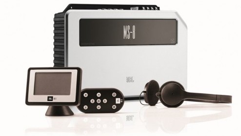 Hoe graag we dat ook zouden willen, niet altijd klinkt het audiosysteem in de auto zoals je dat zou willen. En om nou de hele boel te gaan verbouwen... Met de JBL MS-8 digitale sound processor kun je