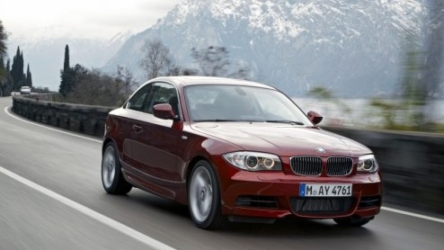 Volgend jaar introduceert BMW de nieuwe 1 Serie als drie en vijfdeurs hatchback. De Coup en Cabrio moeten nog even mee, dus hebben de Duitsers een kleine facelift voor het duo in petto.