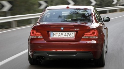 Volgend jaar introduceert BMW de nieuwe 1 Serie als drie en vijfdeurs hatchback. De Coup en Cabrio moeten nog even mee, dus hebben de Duitsers een kleine facelift voor het duo in petto.