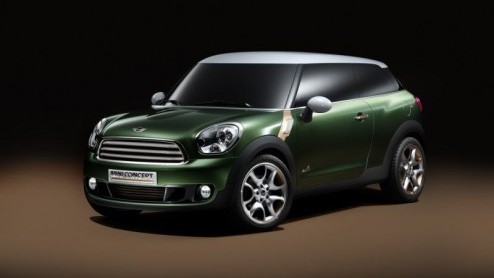 Neem de MINI Countryman en maak daar een tweedeurs coup-achtige van. Wat krijg je dan? De MINI Paceman concept! Het nieuwe studiemodel maakt zijn debuut op de Auto Show in Detroit.