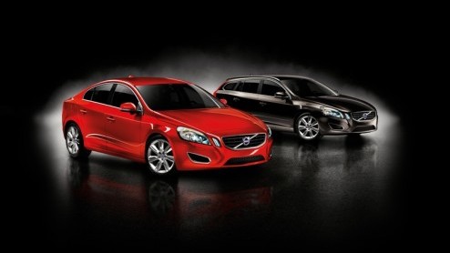 Per direct zijn de Volvo S60 en V60 extra zakelijk ingesteld met het Business Pack Pro. Het pakket voorziet in handige, moderne luxe voor een fractie van de prijs en is leverbaar op alle uitvoeringen.