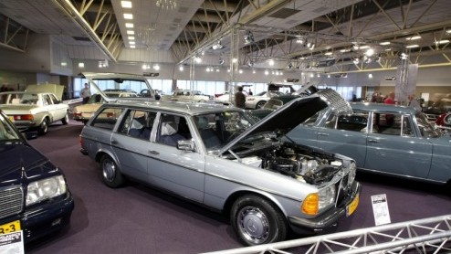 Afgelopen zaterdag was het precies 125 jaar geleden dat de auto werd uitgevonden. Dat wil zeggen; Carl Benz patenteerde op 29 januari 1886 zijn Motorwagen. Een bijzonder feit waar we nu nog steeds de