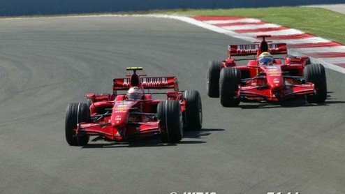 Na het feestje van vorige week in Rotterdam was dit weekend Turkije het strijdtoneel voor de snelle mannen van de formule 1. Op het mooie circuit van Istanbul park, een niet al te technisch circuit ma