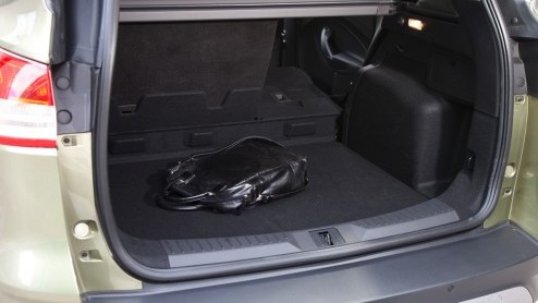 Autotest nieuwe Ford Kuga 2.0 TDCi AWD Titanium
