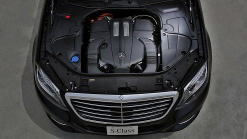Mercedes S 500 Plug-in Hybrid debuteert tijdens IAA en komt in 2014 op de markt. De eerste stekkerhybride van Mercedes-Benz met 14% bijtelling.
