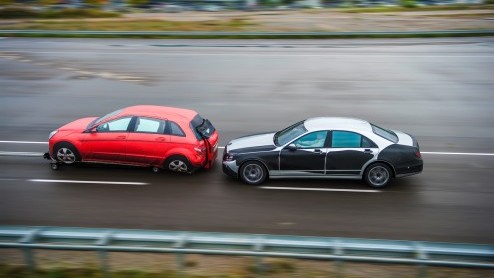 Nieuwe Mercedes-Benz S-Klasse laat zich al zien.