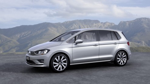 Volkswagen Golf Sportsvan als studiemodel naar IAA. Opvolger Golf Plus met verschuifbare achterbank en nieuwe veiligheidssystemen.
