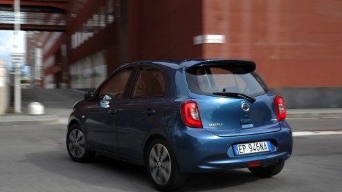 Nissan Micra K13 facelift 2013 met ex- en interieurwijzigingen gepresenteerd.