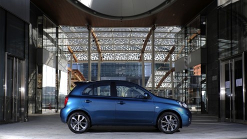 Nissan Micra K13 facelift 2013 met ex- en interieurwijzigingen gepresenteerd.