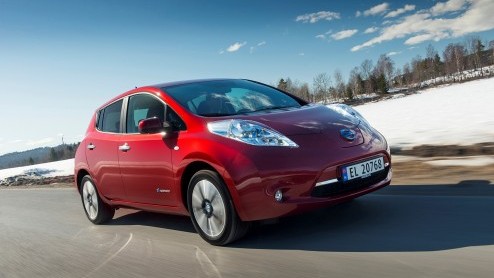 Nissan breidt met terugwerkende kracht de garantie van de Leaf uit. Met de uitgebreide garantie biedt Nissan dekking tegen capaciteitsverlies van de accu.