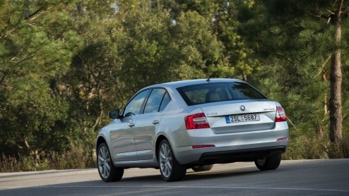 Als Volkswagen met een nieuwe Golf komt, staan de varianten van de dochtermerken meestal al in de coulissen te trappelen. Begin december konden we al kennis maken met de nieuwe Seat Leon en nu is de S