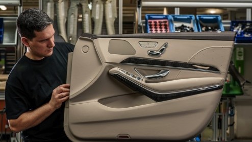 Nieuwe Mercedes S-Klasse vol met ongekende luxe, comfort en veiligheid.