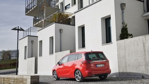 Autotest Opel Zafira 2.0 CDTI BiTurbo diesel