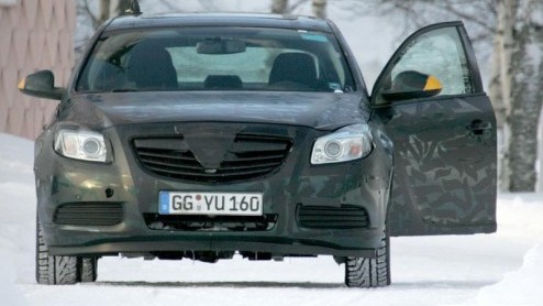 Opel maakt voort met de Opel Insignia. De verwachtingen van de Vectra-opvolger zijn hoog en het model moet de verkopen van het merk aan het einde van dit jaar een flinke duw naar de koppositie geven.