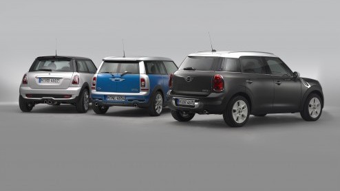 Mini heeft er genoeg van, dat roken. Daarom worden alle nieuwe Mini's vanaf 2012 niet meer voorzien van asbakken. Daarnaast komt het nieuwe jaar ook het milieu ten goede, aangezien voortaan elke Mini