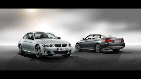 BMW is klaar voor de zomer met vier speciale cabriomodellen. De BMW 1 Serie Cabrio en de 3 Serie Cabrio zijn nu namelijk tijdelijk leverbaar als M Sport Edition en de Exclusive Edition.