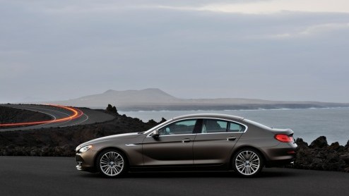 Audi had altijd de naam d grote meester te zijn in het vullen van alle gaatjes in het leveringsprogramma, BMW doet dat inmiddels tenminste zo vaak  en dan met tandheelkundige precisie. Het jongste v