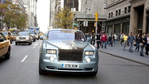 Stilletjes heeft de Rolls-Royce 102EX zijn elektrische rondreis afgerond. Het lot van de Phantom Experimental Electric valt of staat met marktonderzoek. Begin 2012 maakt het prestigieuze merk de resul