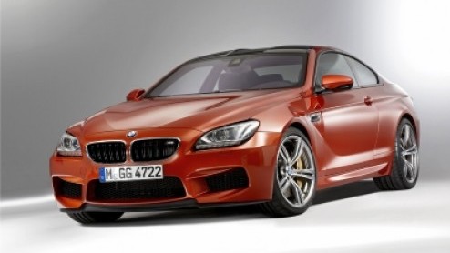 Voorafgaand aan de presentatie op de Autosalon van Geneve heeft BMW de M6 officieel gemaakt. Net als voorheen komt de tweedeurs krachtpatser als Coup en Convertible op de markt. Beide hebben de 560 p