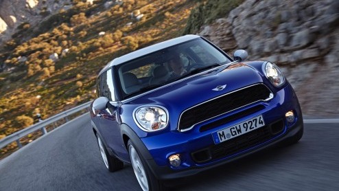 Het zevende model van Mini is een feit met de komst van de Paceman. Vandaag is hij alvast officieel gegaan en zodoende hebben we meer details en beelden. Komend voorjaar staat de sportieve Sports Act