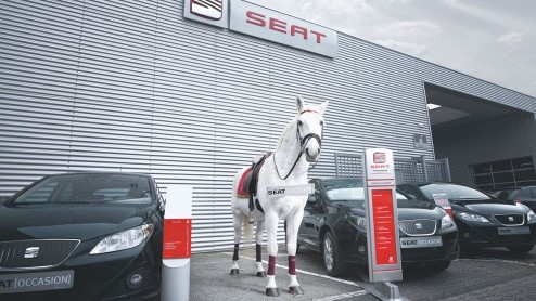 In de markt voor een Seat Ibiza 1.2 TDI E-Ecomotive of een Leon van de huidige generatie? Tot en met 5 december rekent de Seat-dealer geen BTW op beide modellen.