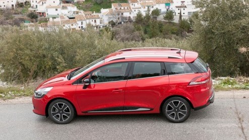 Autotest nieuwe Renault Clio Estate met dCi 90 dieselmotor. Niet de ruimste, wel de lekkerste.