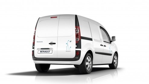 Eind dit jaar komt Renault met haar eerste, volledig elektrisch aangedreven autos. De Kangoo Z.E. is vanaf half november te koop voor een bedrag van 20.000 euro exclusief BTW. De Fluence Z.E., is gep