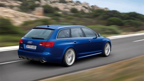 De Audi RS6 Avant staat eveneens in de spotlights. Deze 580 pk sterke asfaltverslinder is niet alleen de krachtigste Audi ooit, ook zijn prijs schept een absoluut record; vanaf 166.575 euro worden de 