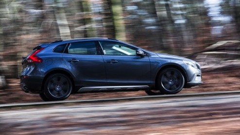 Autotest Volvo V40 Cross Country T5 AWD Summum
