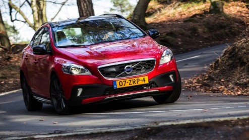 Autotest Volvo V40 Cross Country T5 AWD Summum
