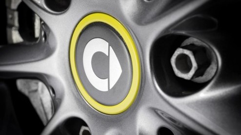 Smart heeft een prijskaartje gehangen aan de Fortwo edition BoConcept. De limited edition kan per direct worden besteld als coup en cabrio en staat vanaf november bij de dealer vanaf 15.176 euro.
