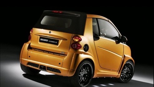 Smart timmert flink aan de weg en laat huistuner Brabus flink uitpakken. Het resultaat is de Smart Brabus Ultimate 112. Een opmerkelijke, maar logische typeaanduiding voor deze kleine stadsrakker. Dan